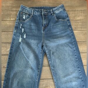 Classic Blue Distressed Women Jeans